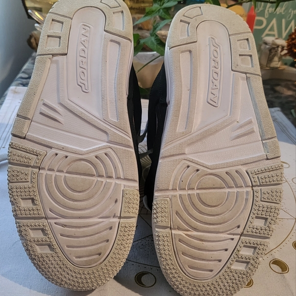 Jordan Flight 45 High IP GS 'Black and Rose Gold' Size 3Y - Picture 9 of 10